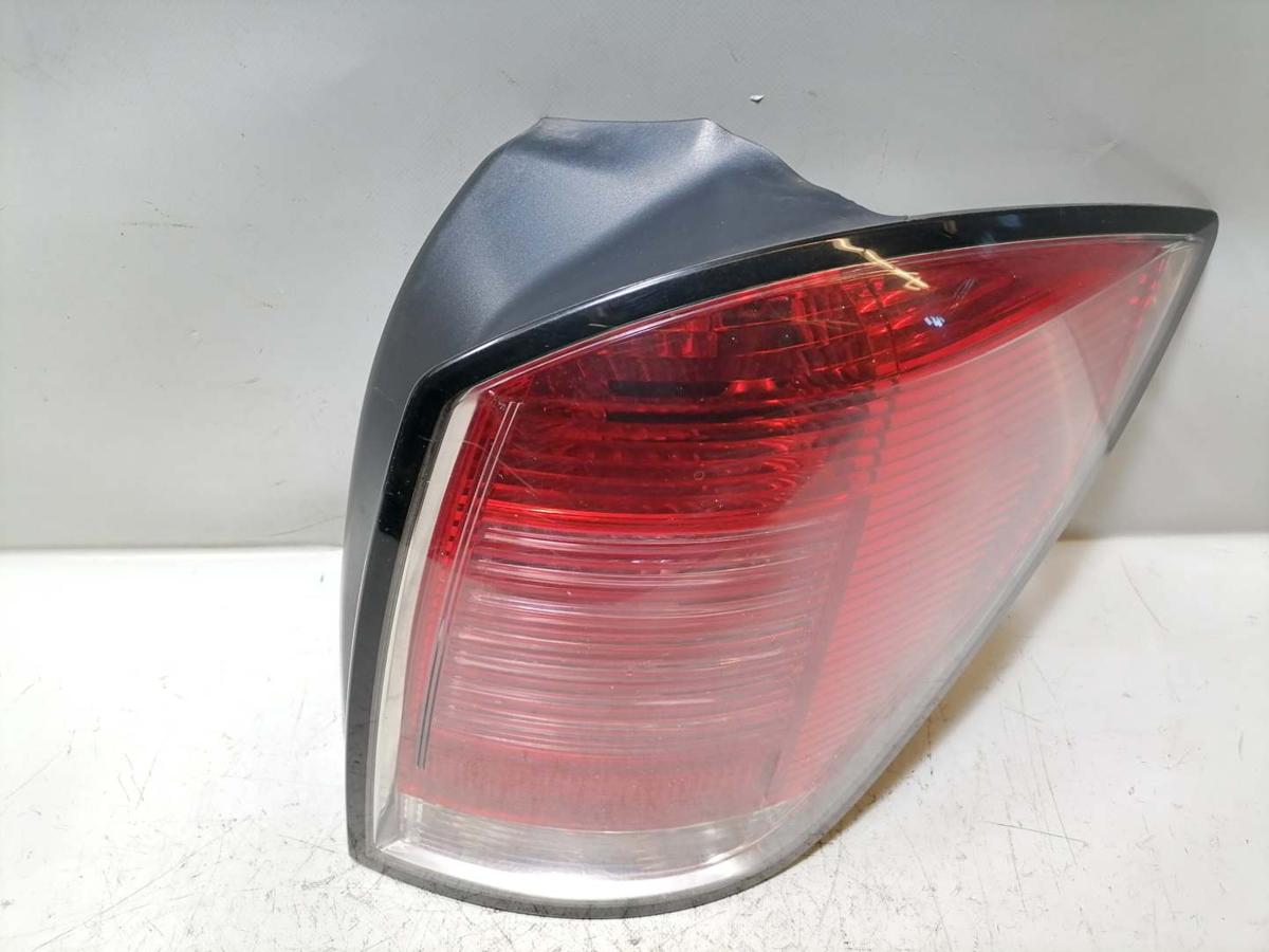 Opel Astra H original R&uuml;cklicht R&uuml;ckleuchte rechts Caravan Kombi Vorfacelift BJ06